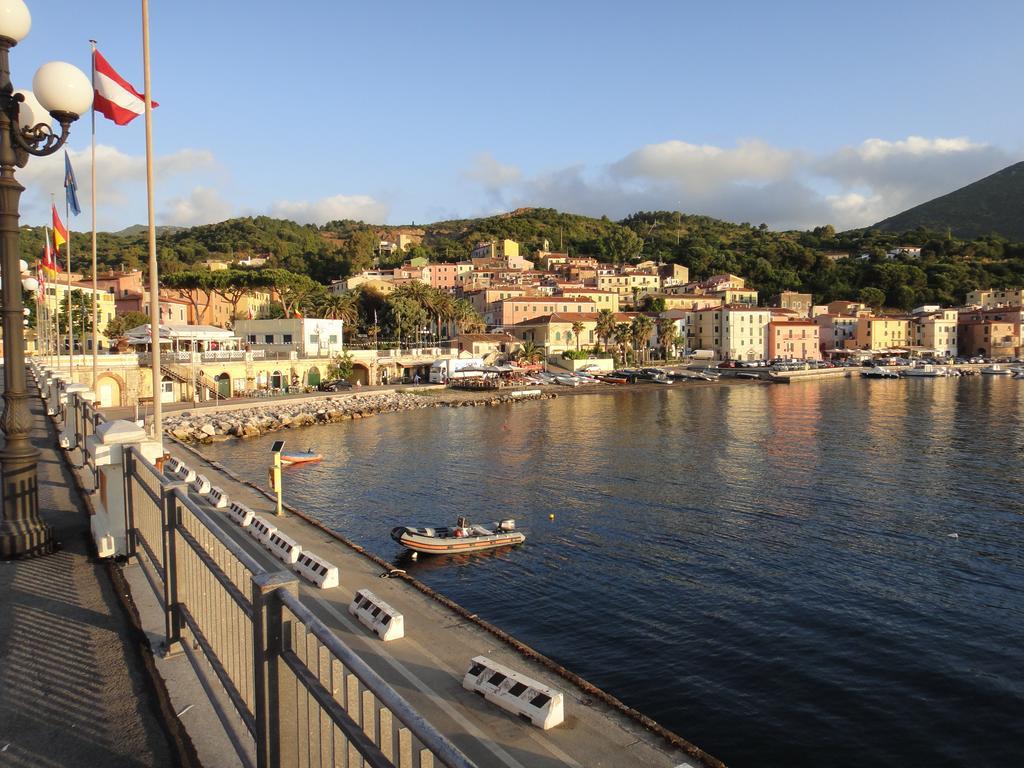 Casa Valdese Rio Marina Hotel ภายนอก รูปภาพ